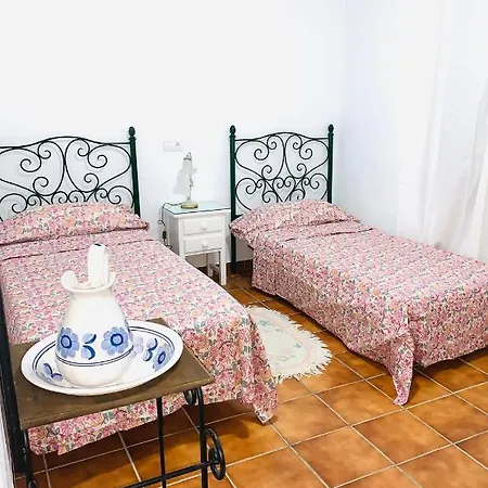Finca Alcores Holiday home *